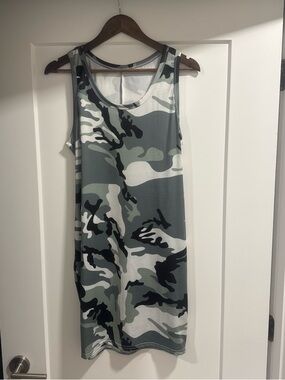Sleeveless Camo Tank Dress in Greyish Green & White - never worn